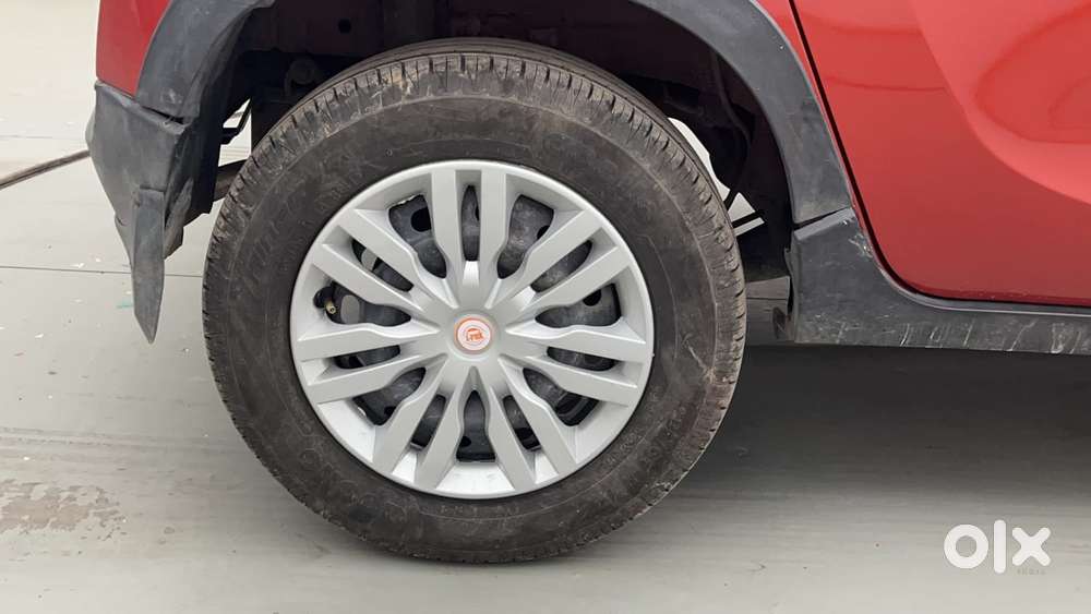 Mahindra Kuv 100 2016-2017 Mfalcon G80 K4 Plus, 2017, Petrol