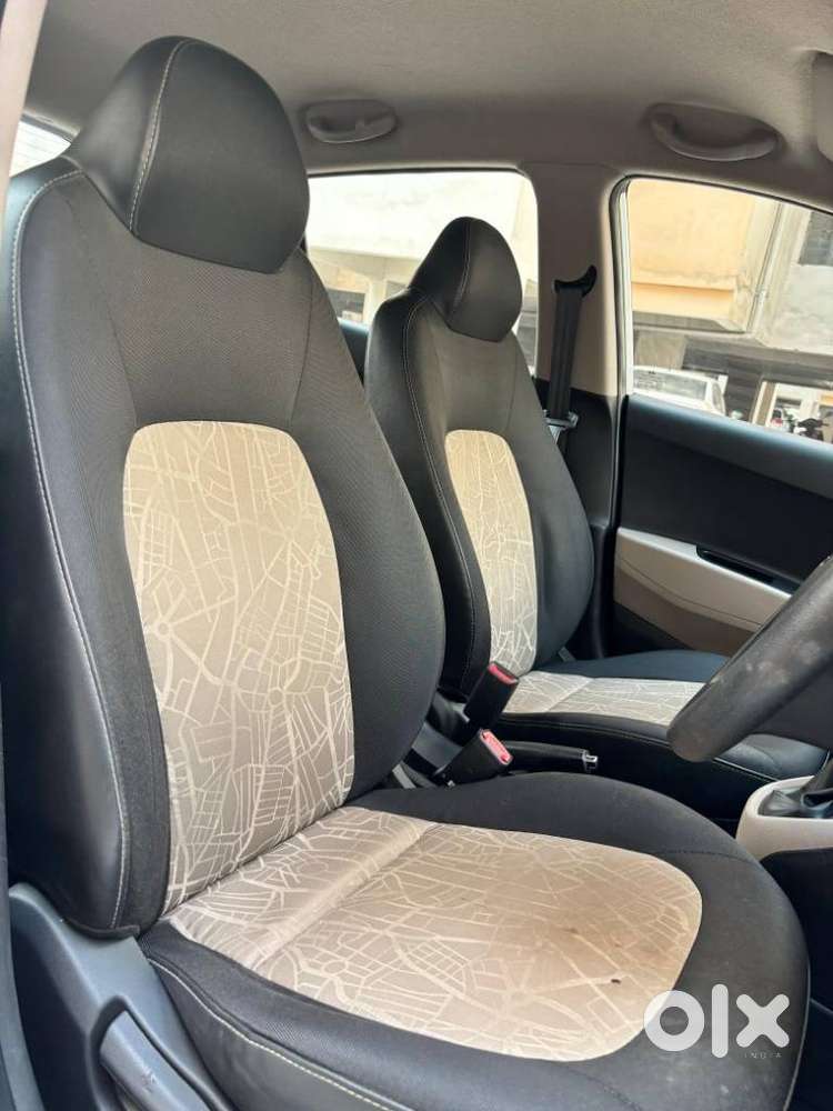 Hyundai Grand I10 Sportz (o) 1.2 At Vtvt, 2017, Petrol