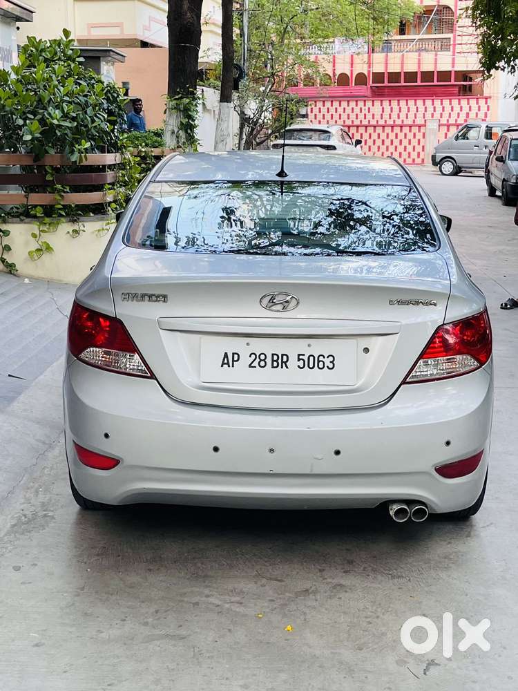 Hyundai Verna, 2012, Petrol