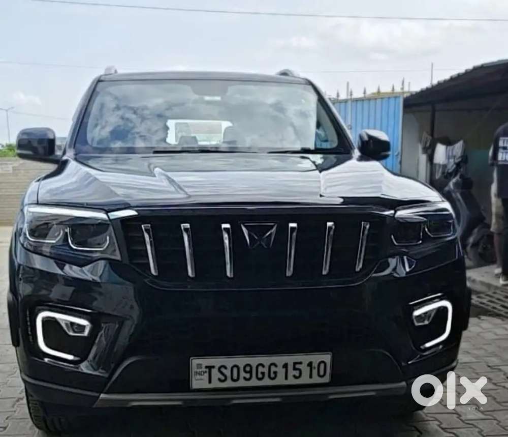 Mahindra Scorpio N 2024 Automatic With Sunroof Petrol 17900 Km Driven