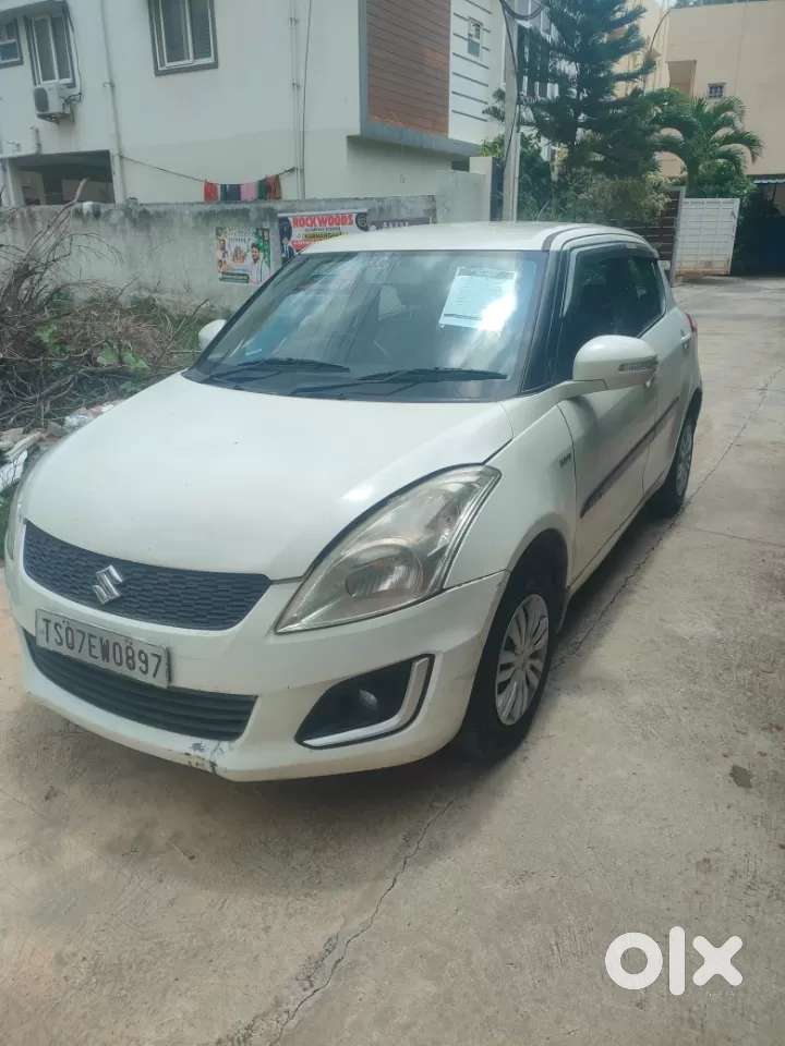 Maruti Suzuki Swift Vxi 1.2 Abs Bs-iv, 2015, Petrol