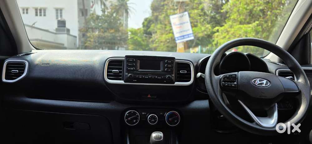 Hyundai Venue 1.2 S Plus, 2021, Petrol