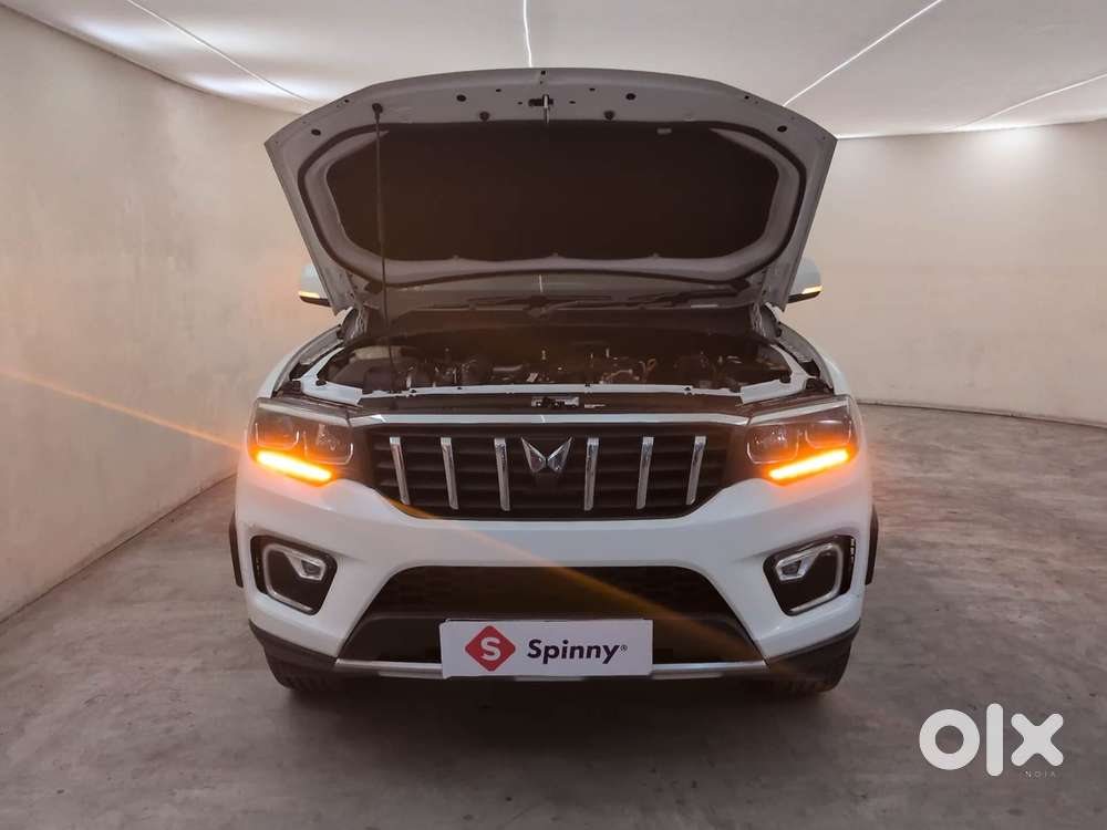 Mahindra Scorpio N Z8 L Petrol At 7 Str, 2023, Petrol