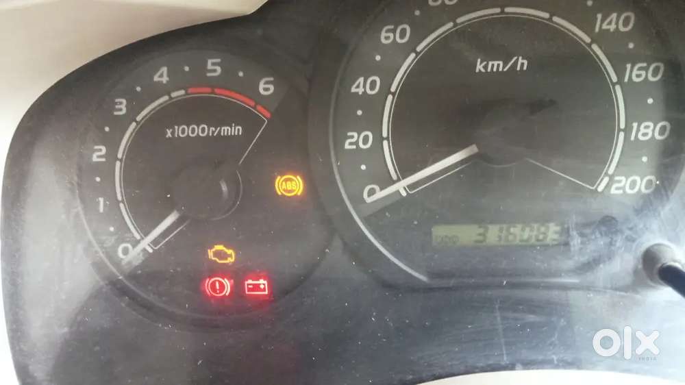 Toyota Innova 2008 Diesel 316000 Km Driven