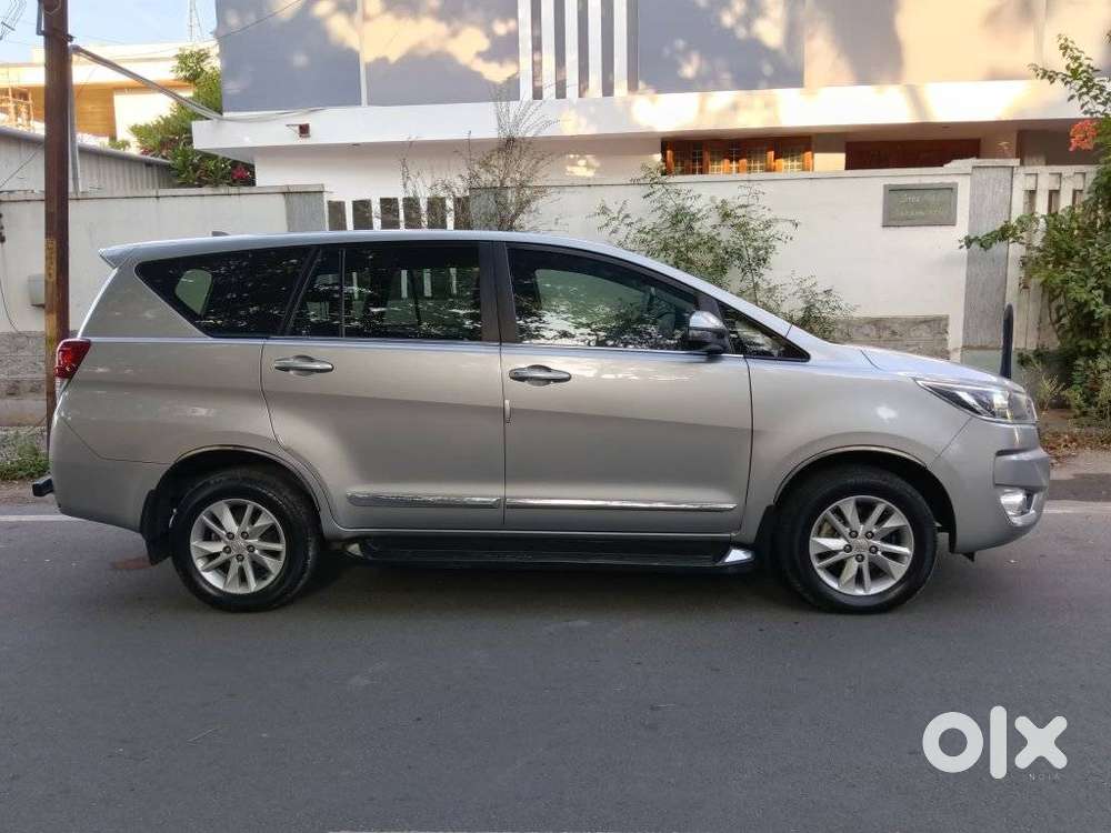 Toyota Innova Crysta 2.4 Gx Limited Edition 8 Str, 2023, Diesel