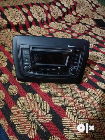 Maruti swift hot sale stereo system