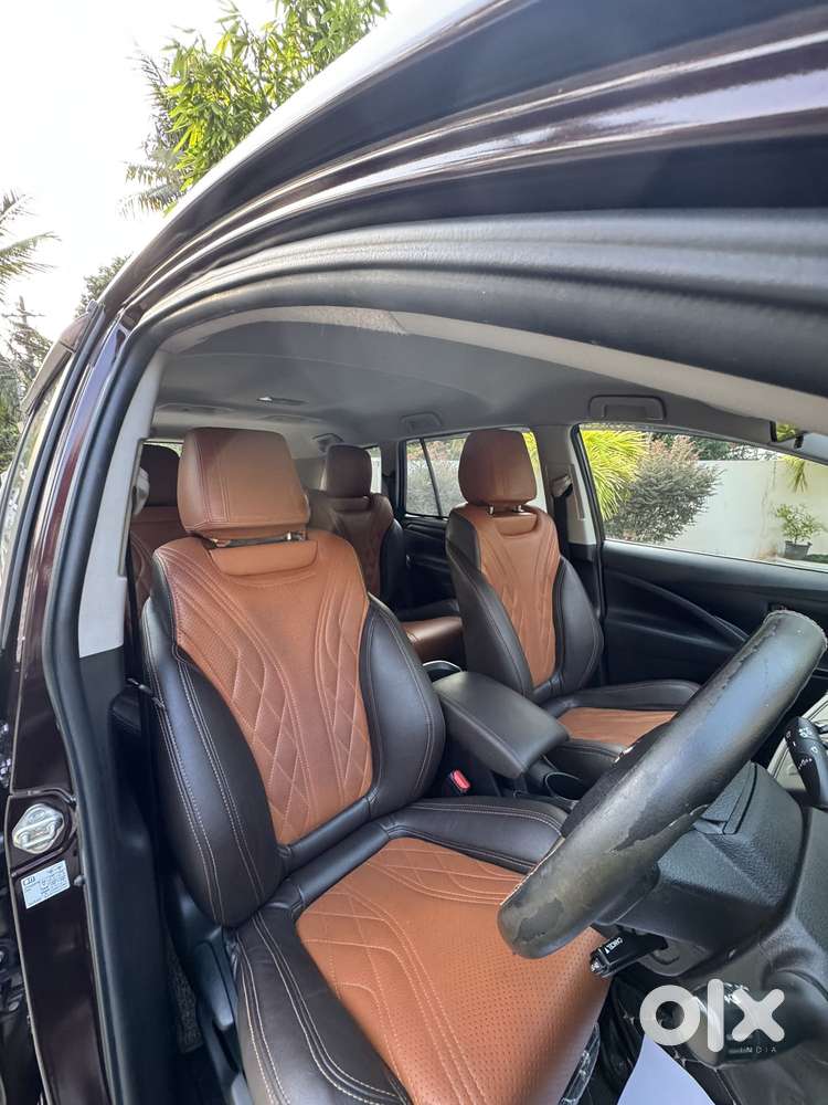 Toyota Innova Crysta 2.4 Gx Limited Edition At 7 Str, 2021, Diesel