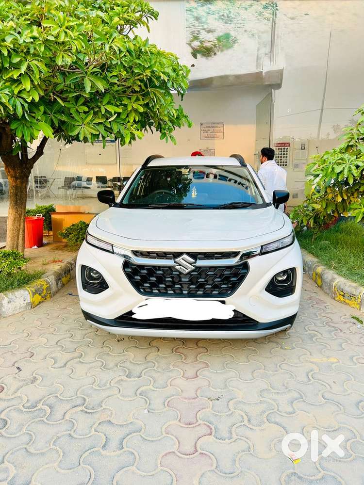 Maruti Suzuki Fronx Petrol 2024