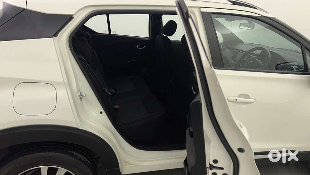 Nissan Kicks 1.3 Xv Premium Cvt Petrol, 2022, Petrol