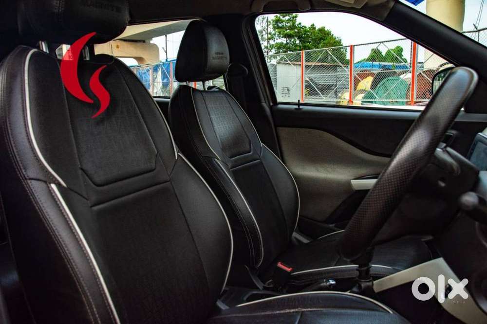 Nissan Magnite 1.0 Xv, 2022, Petrol