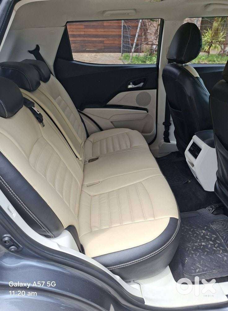 Mahindra Xuv 3xo Ax5 Ds Mt, 2024, Diesel
