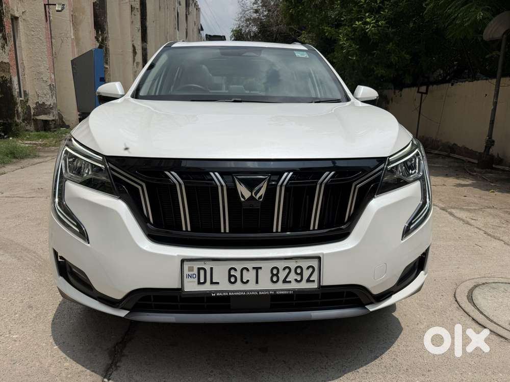 Mahindra Xuv700 2.0 Ax 7 Petrol At Luxury Pack Str, 2025, Petrol