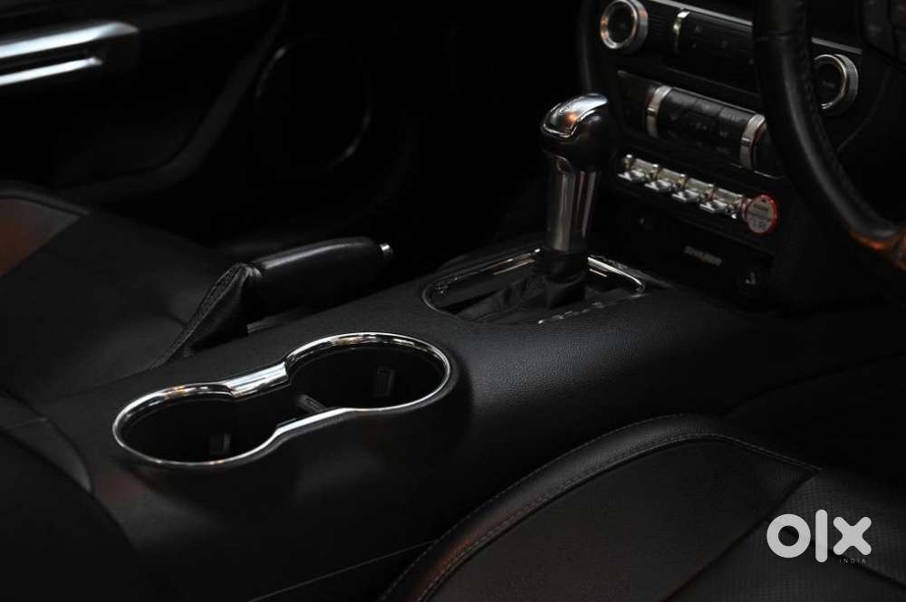 Ford Mustang V8, 2019, Petrol
