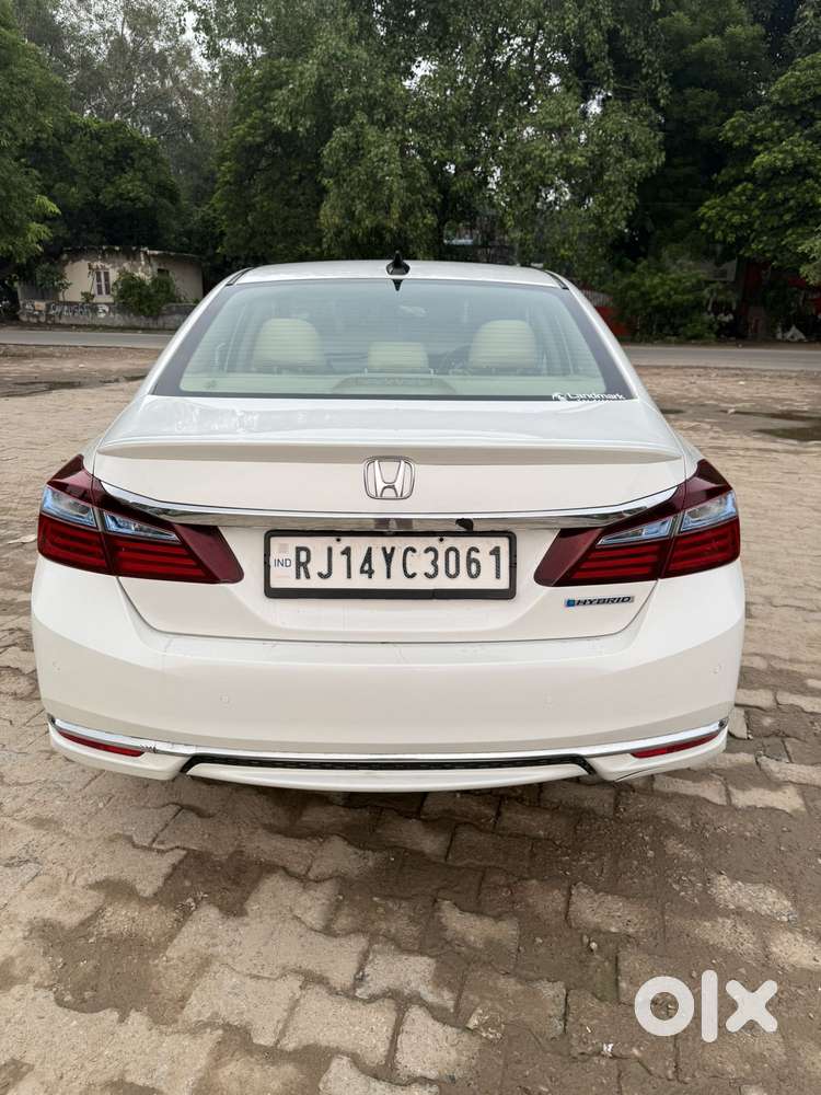 Honda Accord 2.0 Hybrid At Petrol, 2017, Petrol