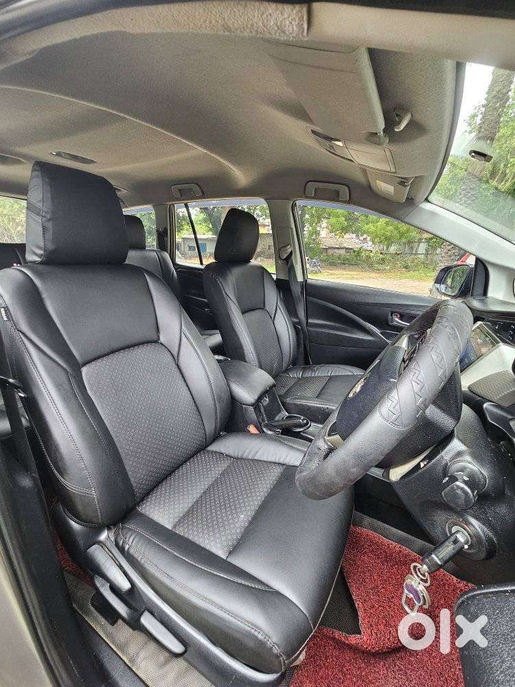 Toyota Innova Crysta 2.4 G Mt 8s, 2022, Diesel
