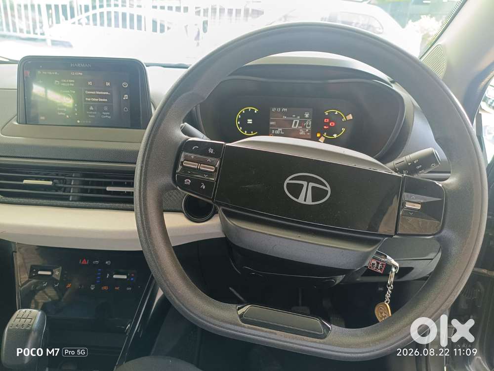 Tata Nexon, 2023, Petrol