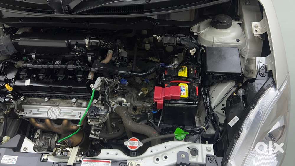 Maruti Suzuki Swift Vvt Vxi, 2022, Petrol