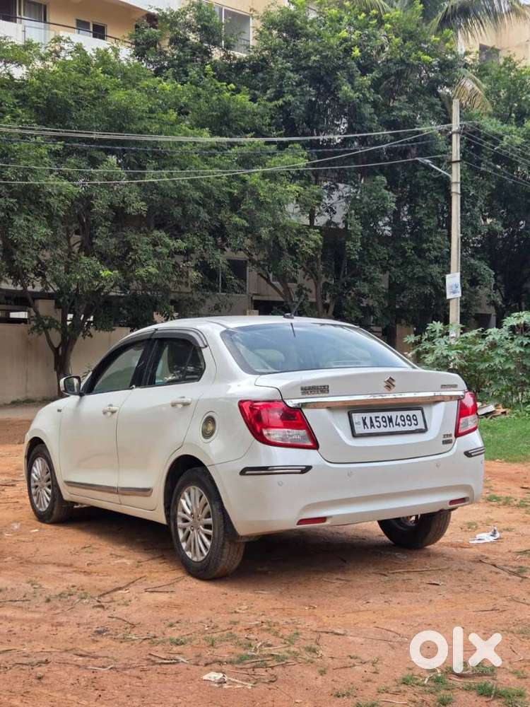 Maruti Suzuki Swift Dzire Zdi + Amt, 2018, Diesel