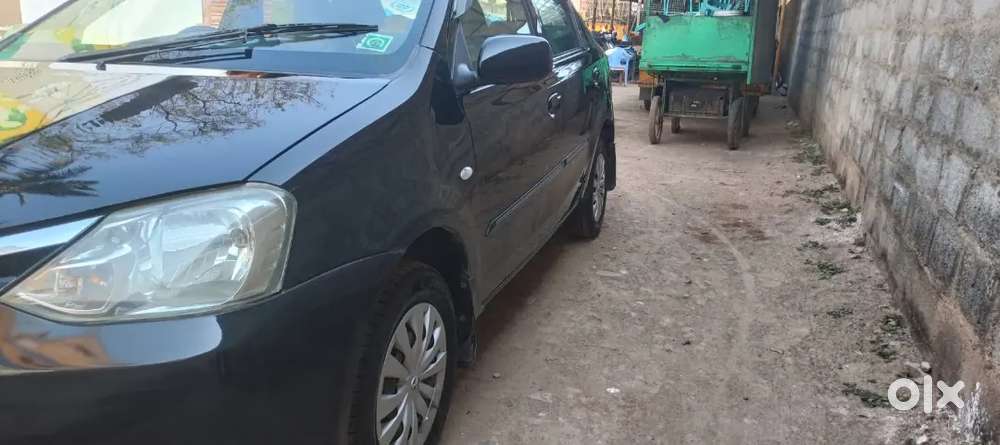Toyota Etios 2011 Cng & Petrol Well Maintained, All 4tyres New