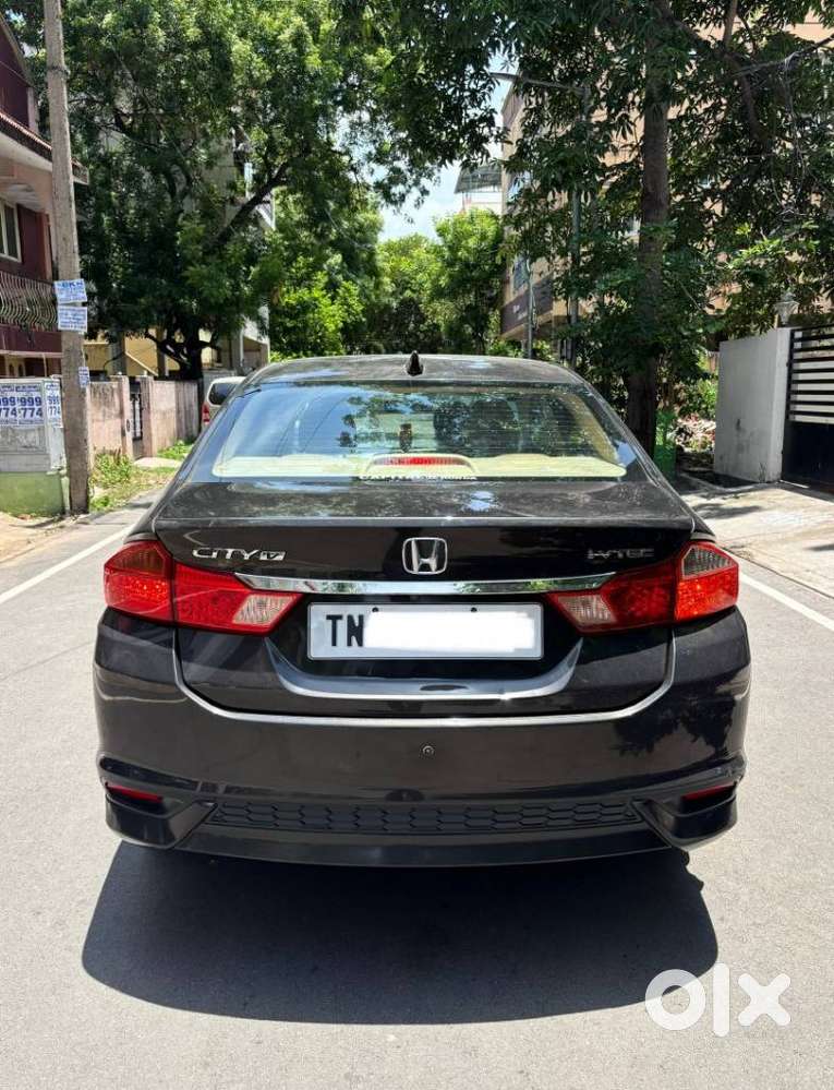 Honda City I-vtec V, 2018, Petrol