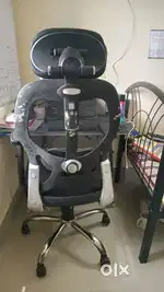 Ergonomic chair 3D headrest ,2D hand rest , gas lift , 2D lumbar sup