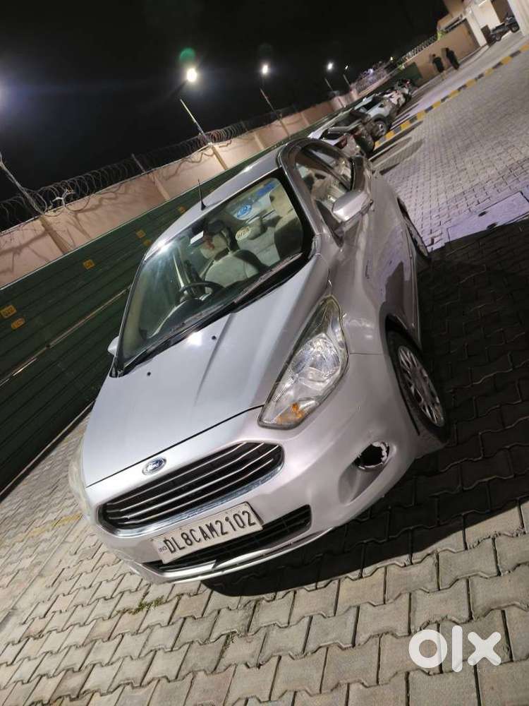 Ford Aspire Titatinium Blu Ti-vct, 2015, Petrol