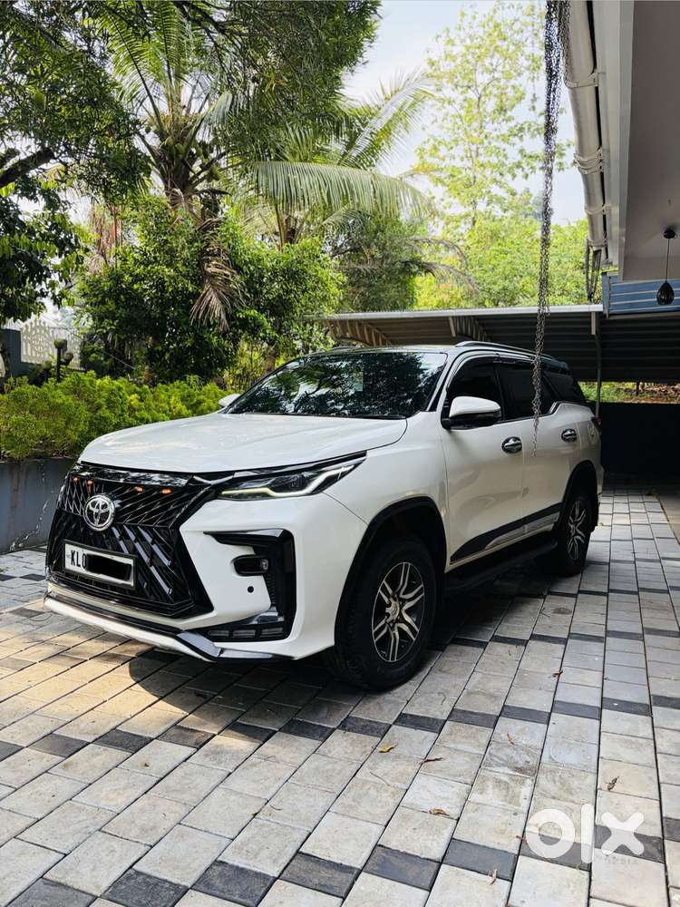 Toyota Fortuner 4x2 At 2.8 Diesel, 2022, Diesel