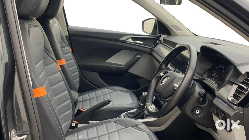 Skoda Kushaq 1.0 Tsi Ambition At, 2022, Petrol