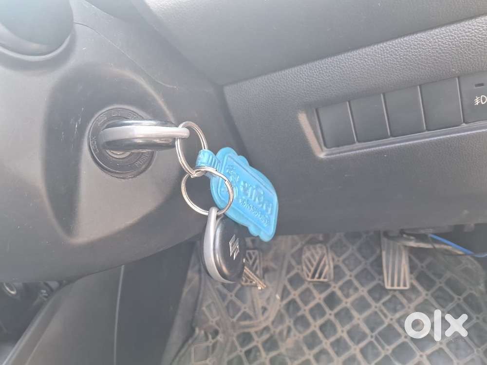 Maruti Suzuki Swift Vxi + Manual, 2018, Petrol