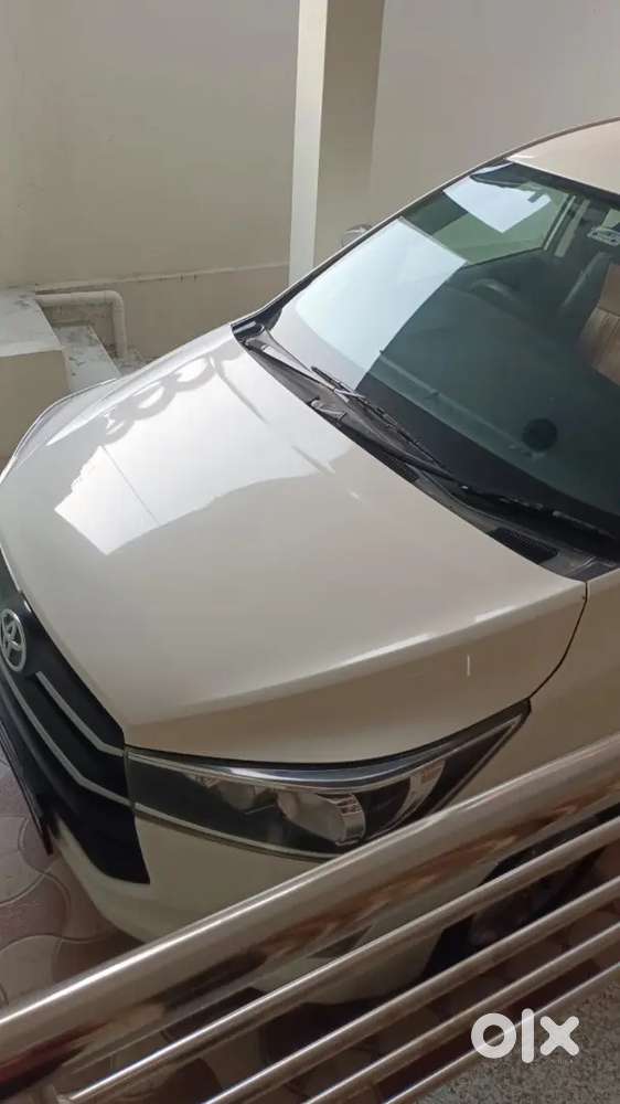 Toyota Innova Crysta 2017 Diesel 115000 Km Driven