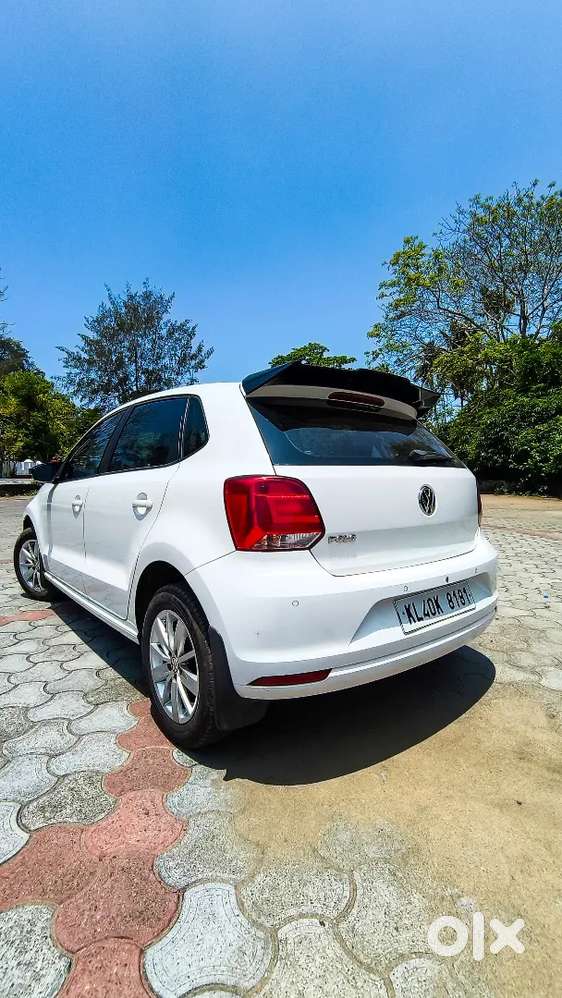 Volkswagen Polo 2015 Petrol 130000 Km Driven