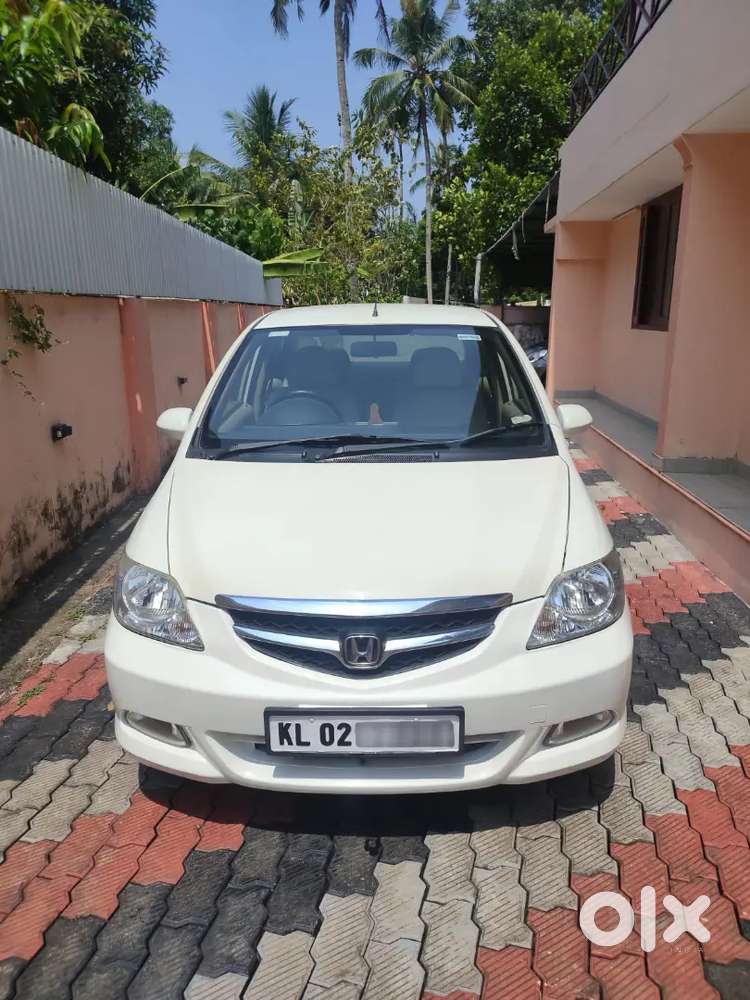 Honda City Zx 2006 Petrol Well Maintained
