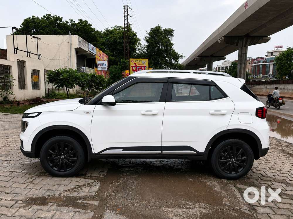 Hyundai Venue S Mt 1.2 Kappa, 2024, Petrol