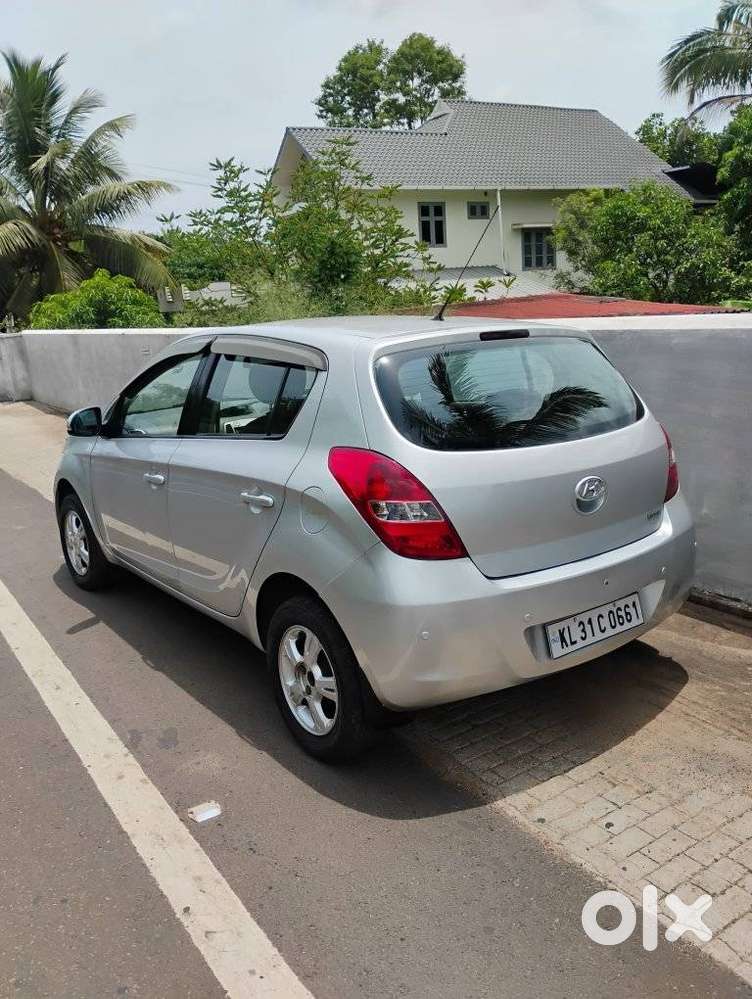 Hyundai I20 2015-2017 Sportz Option 1.4 Crdi, 2010, Diesel