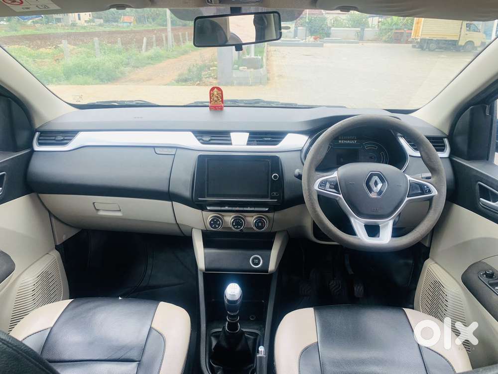 Renault Triber Rxz, 2021, Petrol