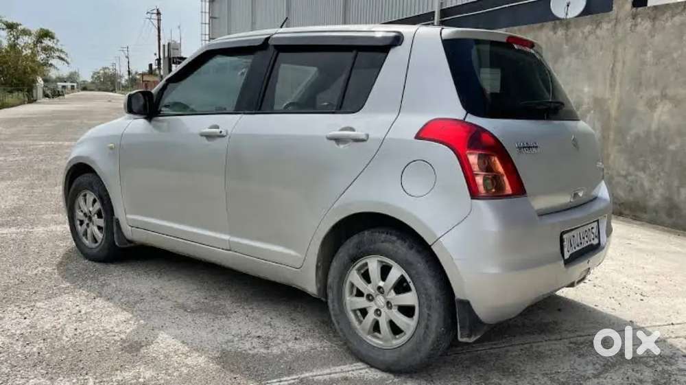 Maruti Suzuki Swift 2008 Diesel 130000 Km Driven