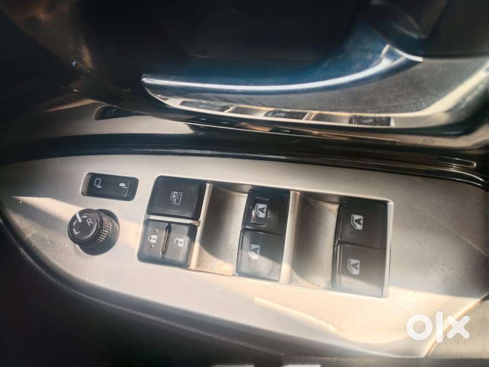 Toyota Innova Crysta 2.4 Z 7 Str, 2018, Diesel