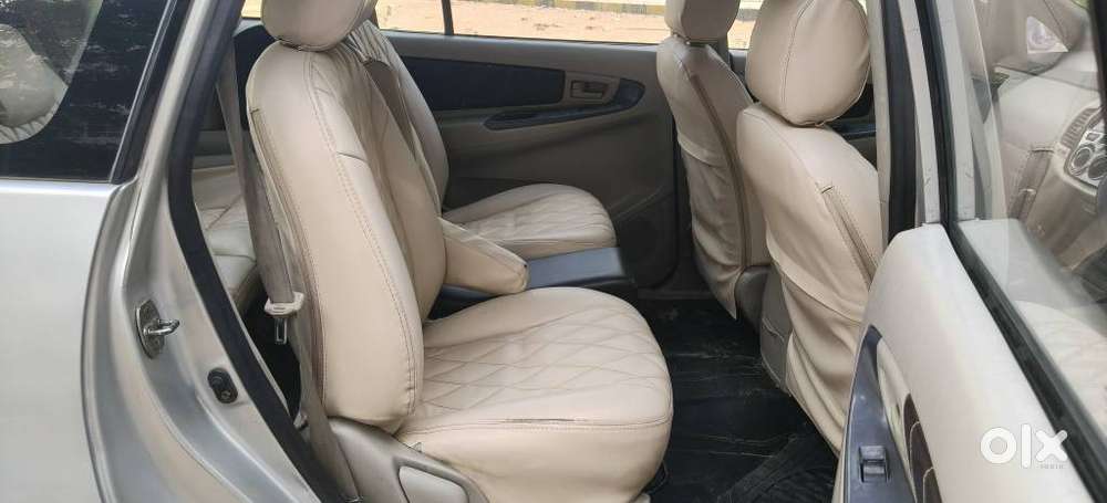 Toyota Innova 2.5 G (diesel) 7 Seater, 2009, Diesel