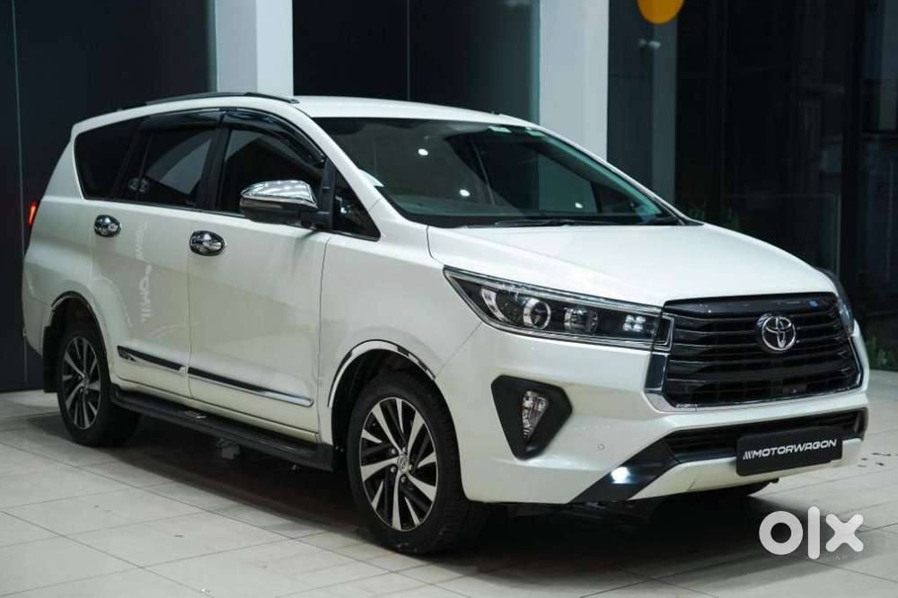 Toyota Innova Crysta 2.4 Z 7 Str, 2022, Diesel