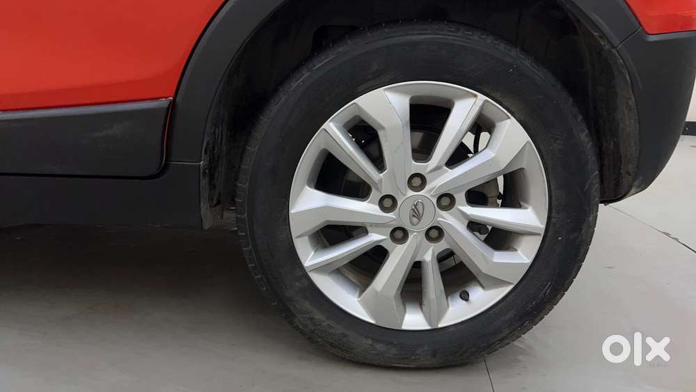 Mahindra Xuv300 W8 Diesel, 2019, Diesel