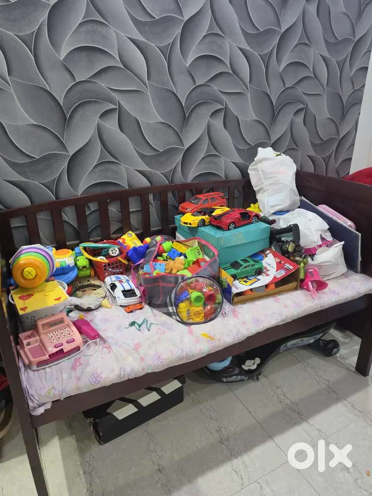 Baby Cot for Sale