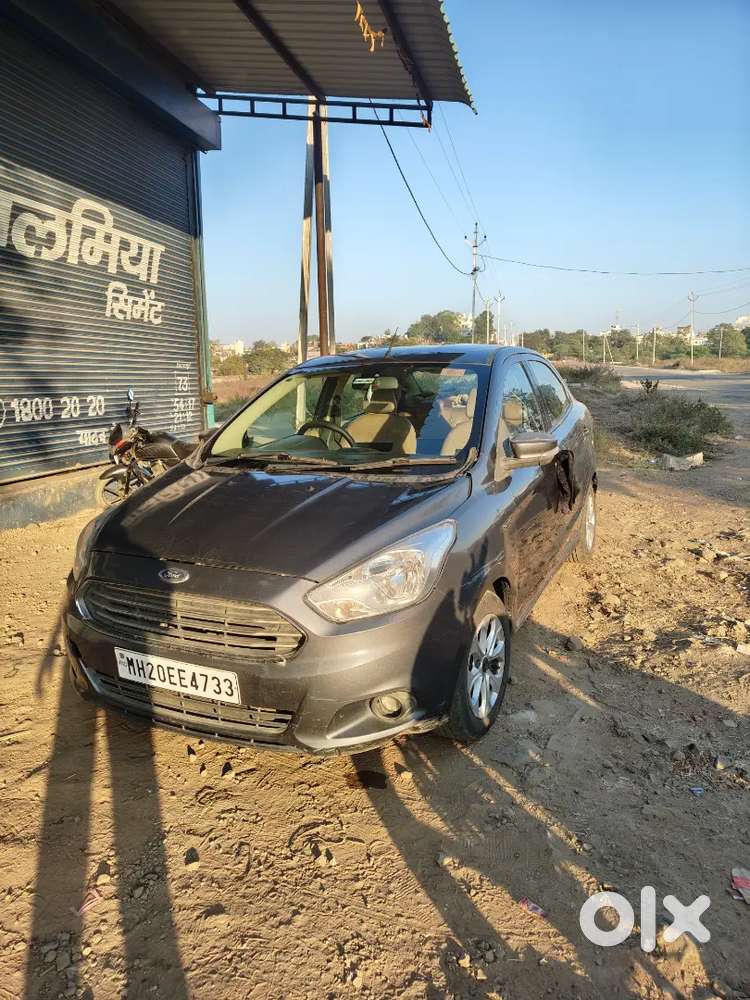 Ford Aspire Titanium 2017