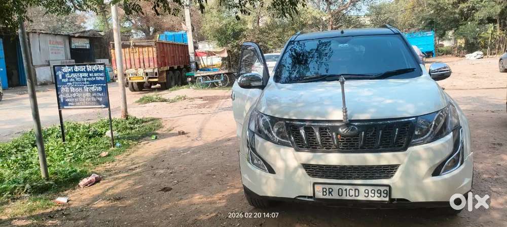 Mahindra Xuv500 2014 Diesel 65000 Km Driven