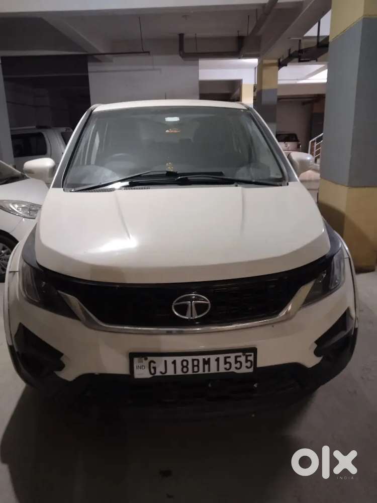 Car Tata Hexa
