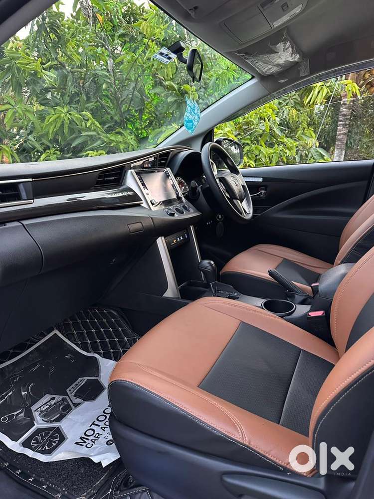 Toyota Innova Crysta 24.g 2022 Year