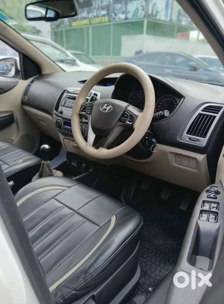 Hyundai I20 Sportz 1.2, 2013, Petrol
