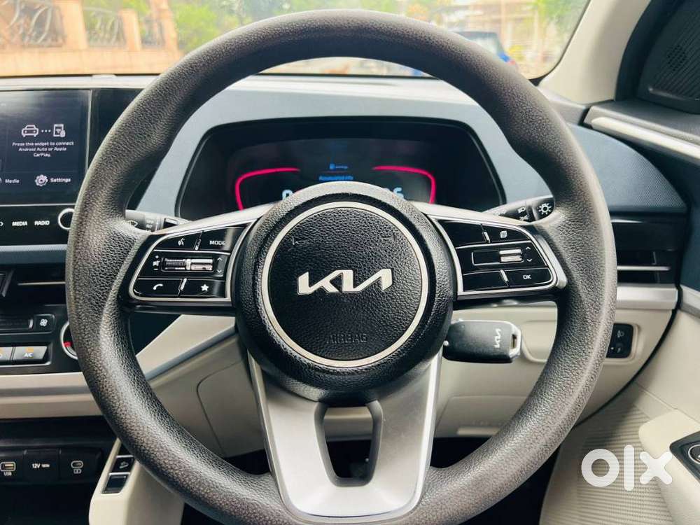 Kia Carens 1.4 Premium 7 Str, 2024, Petrol