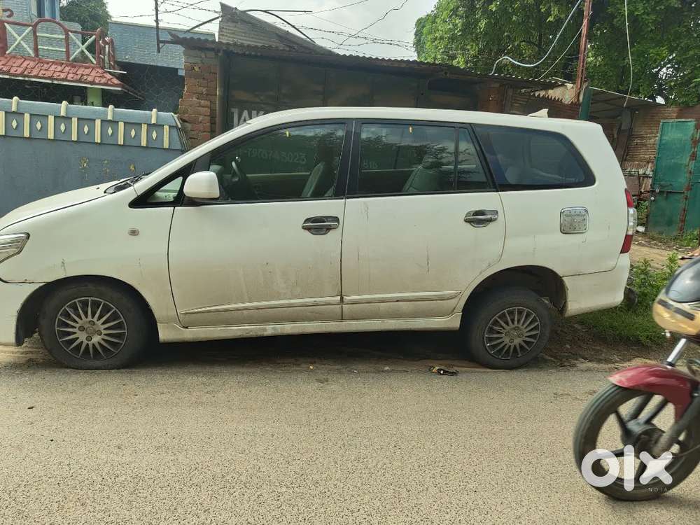 Toyota Innova 2014 Diesel Manual 200000 Km Driven