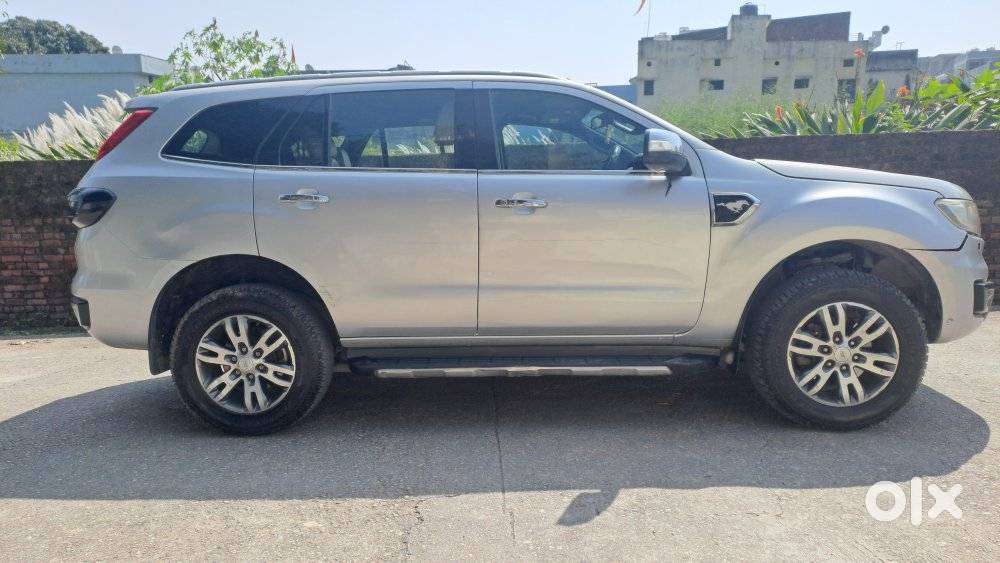 Ford Endeavour 3.2 Trend At 4x4, 2016, Diesel