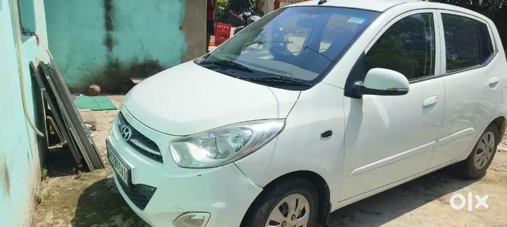 Hyundai I10 1.2 Sportz 2012